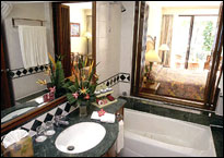 Central Samui Beach Resort, Koh Samui - Bathroom